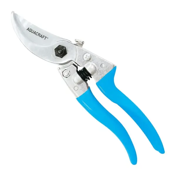 <p>Nožnice AQUACRAFT® :<br />- tvarované hliníkové rukoväte so špeciálnym uchopením<br />- funkcia uzamknutia.</p></br>