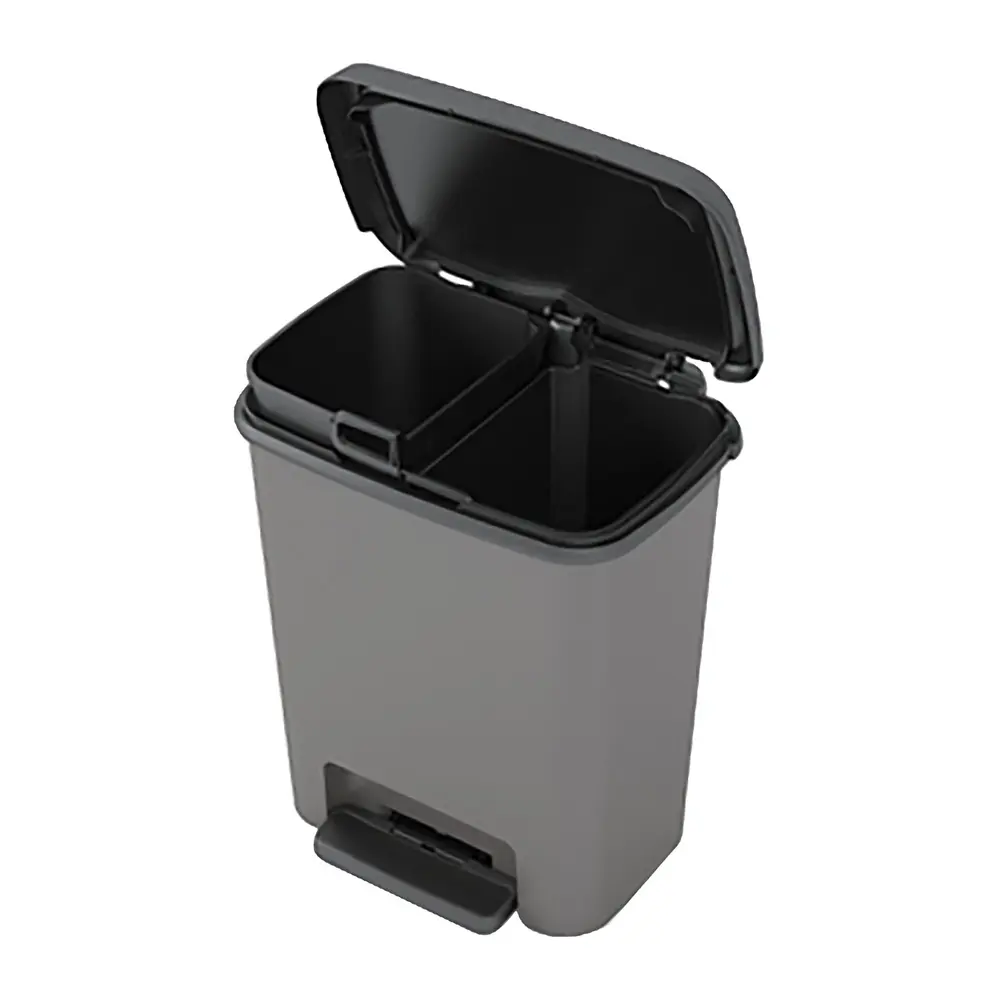 Recyklačný odpadkový kôš Compatta šedý na vrecia na odpad 11+11 litrov. Viacúčelové použitie doma alebo v kancelárii. K jeho obľúbenosti prispievajú protišmykové nožičky a jednoduché čistenie vnútorných nádob. Vnútorné nádoby majú rukoväte na jednoduchú manipuláciu.
