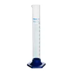 Odmerný sklenený valec slúži na meranie objemu kvapalín. Odmerka do 100 ml.
