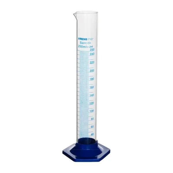 Odmerný sklenený valec slúži na meranie objemu kvapalín. Odmerka do 250 ml.