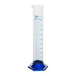 Odmerný sklenený valec slúži na meranie objemu kvapalín. Odmerka do 500 ml.