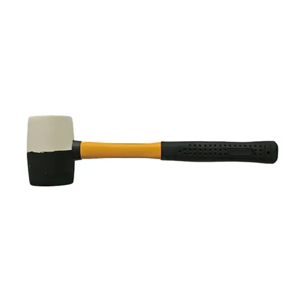 Gumené kladivo Strend Pro so sklolaminátovou rúčkou tlmiacou nárazy vhodné na univerzálne použitie. Kladivo je ideálne na pribíjanie alebo upravenie citlivých materiálov bez toho
