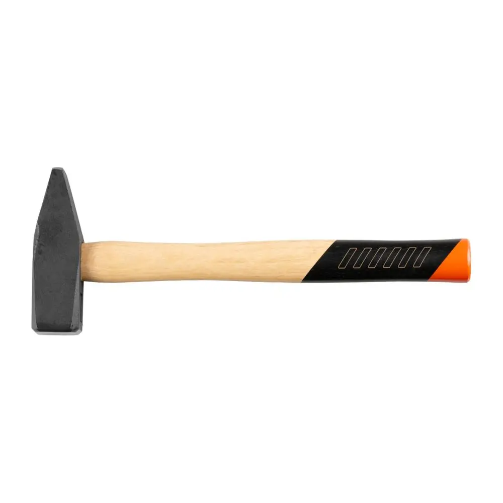 Ergonomická drevená rukoväť vyrobená z kmeňa stromu Hickory. Hickory je drevo z orechovca bieleho