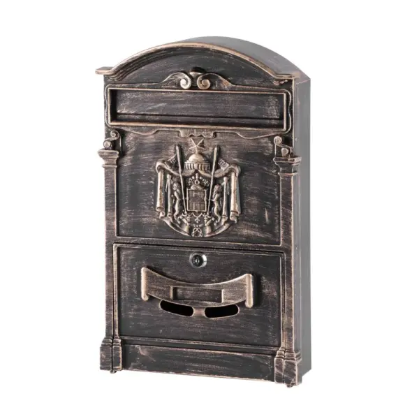 <p>Elegantná poštová schránka v antickom štýle bronzovej farby. Rozmery: 26x9x41 cm. Materiál: hliník.</p>