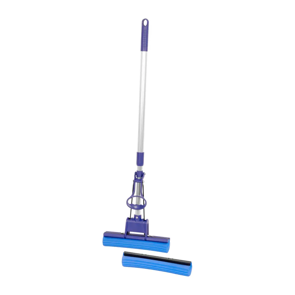 Mop Cleonix so systémom roller so super absorpčnými vlastnosťami a systémom žmýkania bez namáčania rúk. Šírka špongie 27 cm.