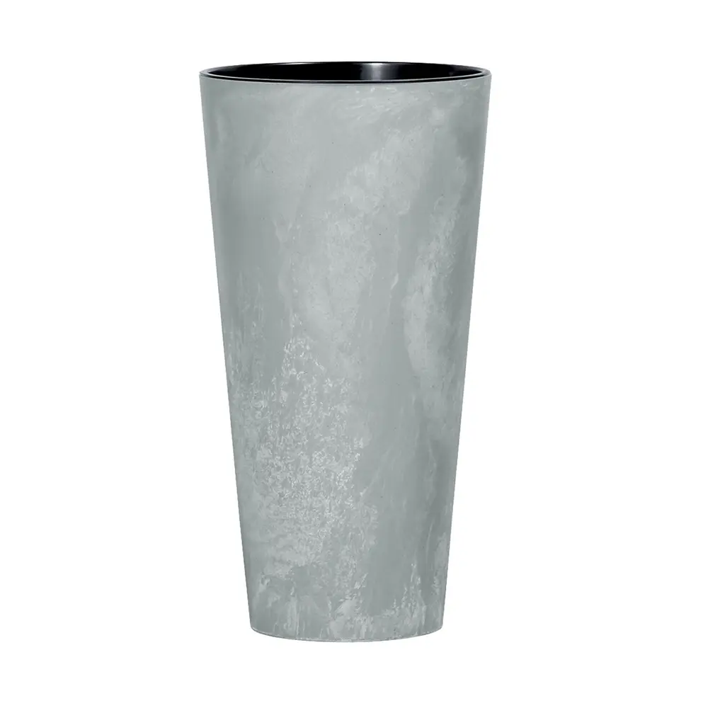 Elegantný kvetináč TUBUS Slim Shine sa hodí všade - dokonale zladí interiér aj exteriér Vášho domova.
