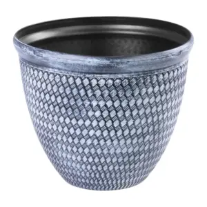Moderný a elegantný kvetináč Marble so zaujímavým vzorom je vhodný na celoročné vonkajšie aj vnútorné použitie