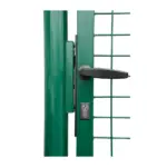 Materiál: zinok + PVCRozmery: 1000x1800 mmVeľkosť oka: 50x50 mmHrúbka drôtu: 4 mmVýplň: zváraná sieť Rám z guľatých profilov ( uzavretý)