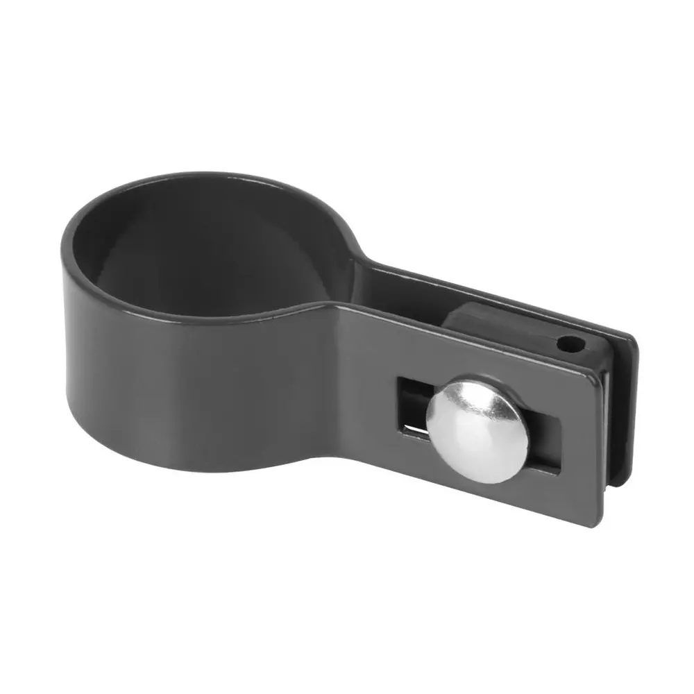 Koncová objímka Strend Pro slúži na uchytenie k okrúhlemu stĺpiku. Rozmer: 38 mm