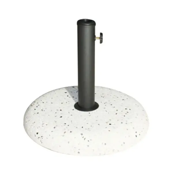 <p>Stojan na plážový slnečník/dáždnik sa skladá z dvoch častí. Prvou z nich je šedá tyč s výškou 33 cm vychádzajúca z podstavy. Do tyče sa nasunie slnečník alebo dážnik a zaistí sa príslušným kolieskom. Maximálny priemer možnej upevnenej tyče je 38 mm. Druhou časťou je samotná biela podstava