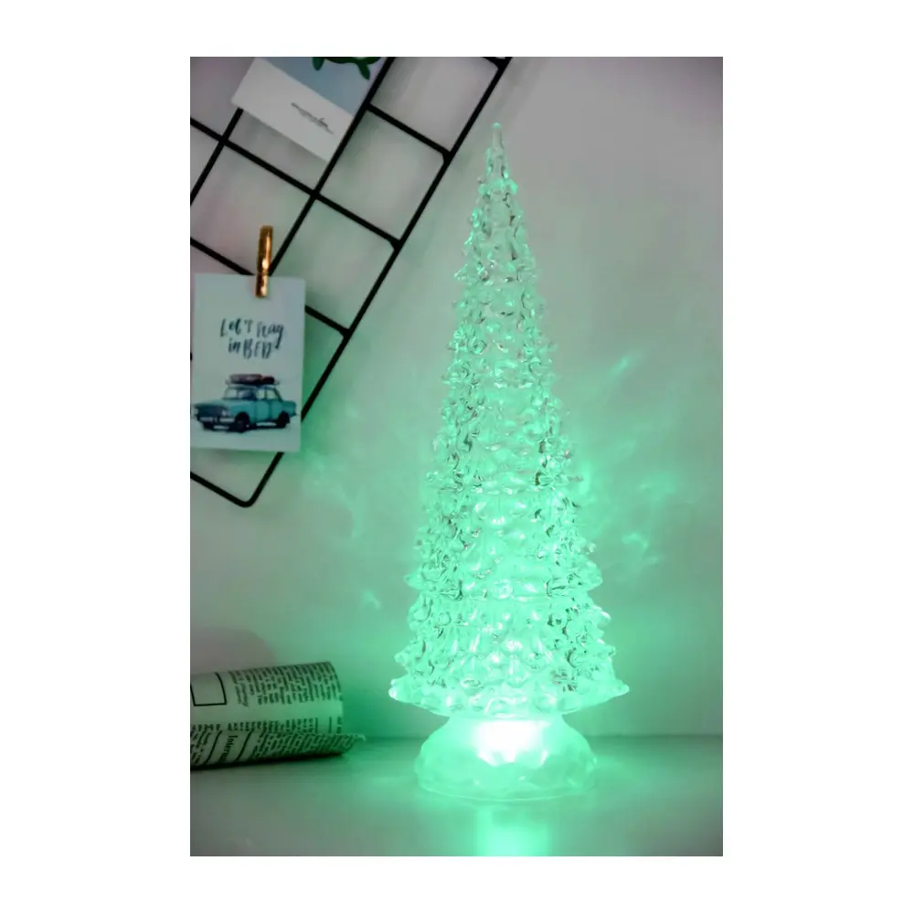 Dekorácia MagicHome stromček meniaci farby je vkusným doplnkom vášho interiéru. Je to vianočná dekorácia s LED osvetlením. Farba LED je LED meniaca farby a počet LED je 1. Menovité napätie reťazca je 3 V a menovitý príkon reťazca je 0