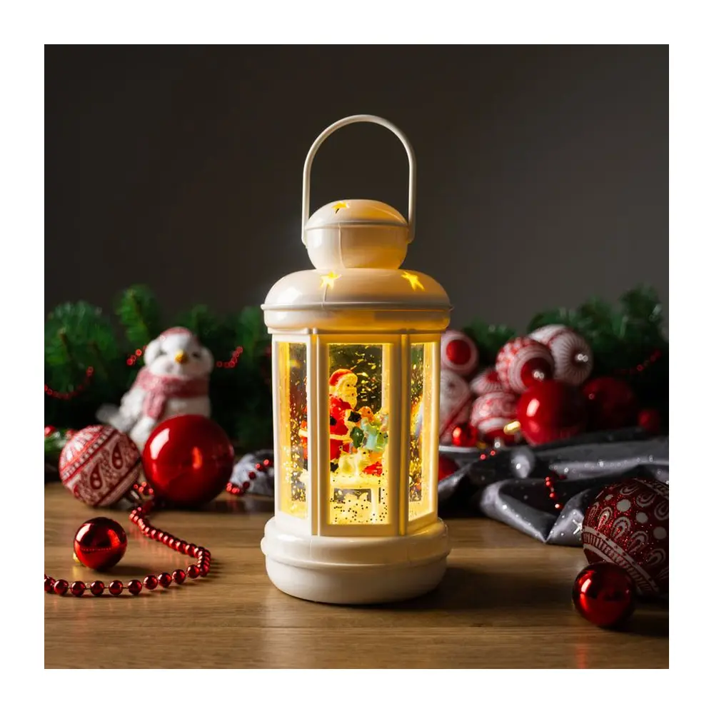 Lampáš MagicHome je vkusným doplnkom vášho interiéru počas vianočných sviatkov. Je to vianočná dekorácia s LED osvetlením. Farba LED je teplá biela a počet LED je 2. Menovité napätie reťazca je 3 V a menovitý príkon reťazca je 0