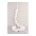 Girlanda MagicHome by nemala chýbať vo výbave vášho interiéru počas vianočných sviatkov. Je to vkusná páperová girlanda. Farba je biela. Jej priemer je 3 cm a dĺžka je 150 cm. Balenie obsahuje 4 ks.