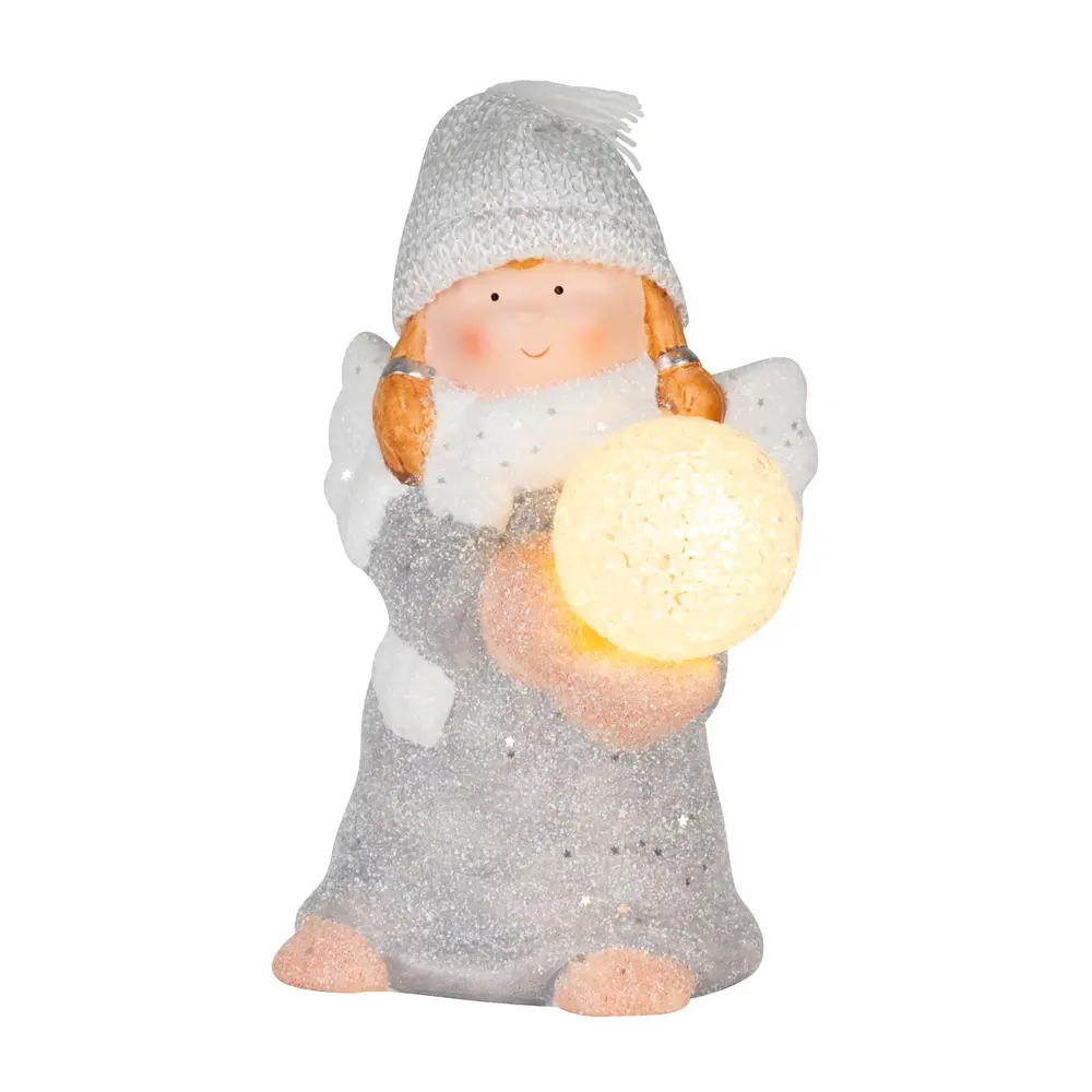 Krásna postavička MagicHome anjel so snehovou guľou skrášli váš domov počas vianočného obdobia. Je to vianočná postavička s LED osvetlením. Farba LED je teplá biela a počet LED je 1. Disponuje jednoduchým svietením a spínačom ON/OFF. Postavička slúži len na vnútorné používanie. Napájanie zabezpečujú 2 x LR44 batérie