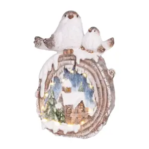 Krásna dekorácia MagicHome vtáčiky s domčekmi skrášli váš domov počas vianočného obdobia. Je to vianočná dekorácia s LED osvetlením. Farba LED je teplá biela a počet LED je 9. Disponuje funkciou jednoduchého svietenia a spínačom ON/OFF. Dekorácia slúži len na vnútorné používanie. Napájanie zabezpečujú 3 x AAA batérie