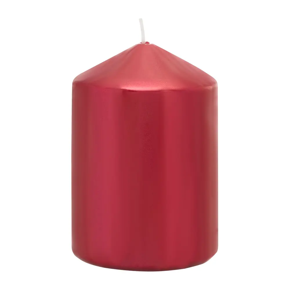 Vneste do svojho domova teplo a sviatočný lesk so sviečkou MagicHome! Táto elegantná valcová sviečka s rozmermi 7x10 cm v sýtej červenej farbe a s metalickým efektom je dokonalým doplnkom pre vašu vianočnú výzdobu. S dlhou dobou horenia až 35 hodín vám zaručí príjemnú atmosféru počas celých sviatkov.