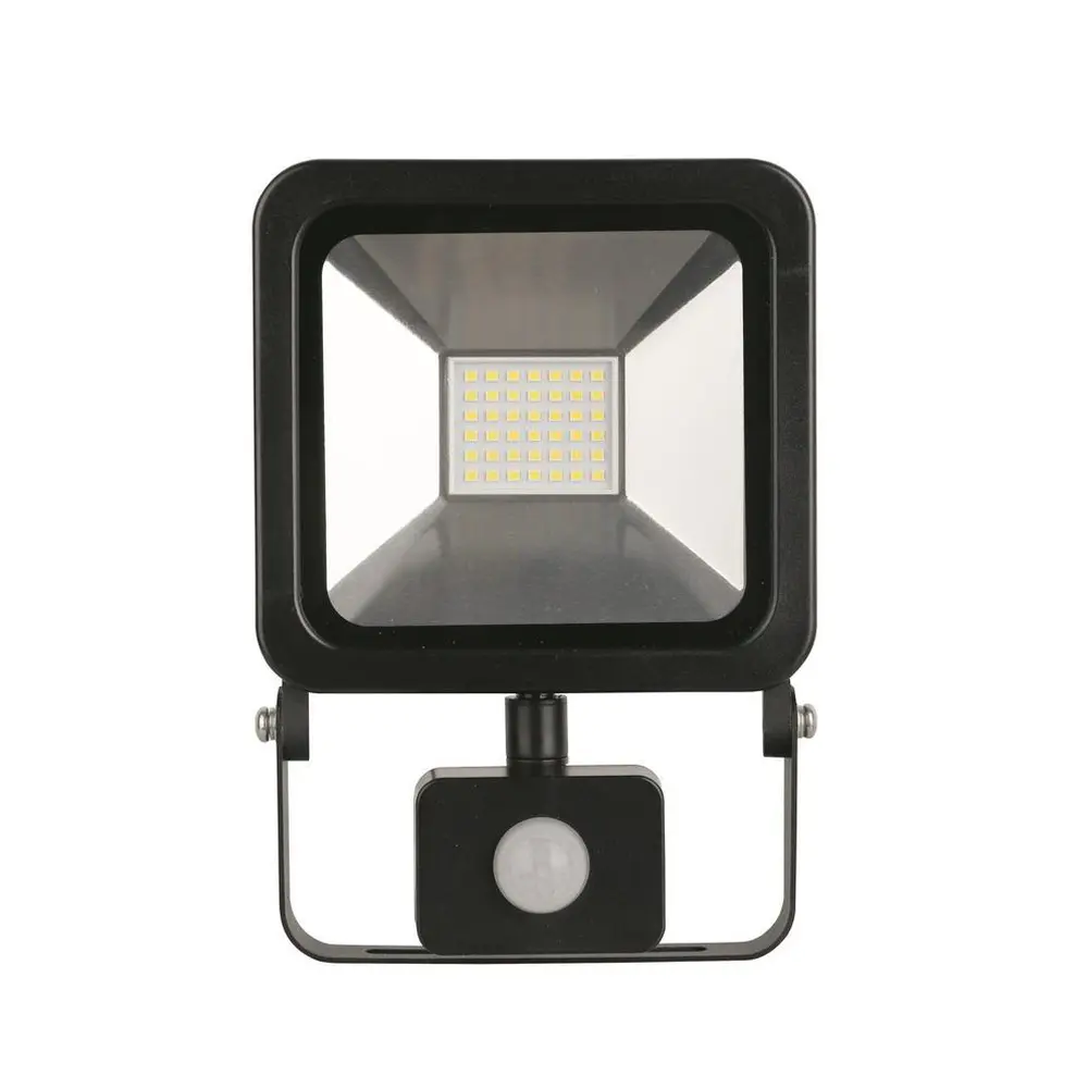 Reflektor Floodlight LED AG-HFLAL30W-P je praktický a jasný doplnok do každej kôlne či garáže. LED svietidlo je zdrojom bieleho svetla
