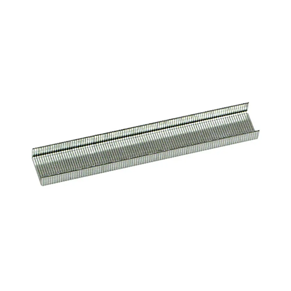 Spony do sponkovačky Strend Pro 23908 sú vyrobené z kvalitného materiálu a sú vhodné pre sponkovacie práce s tloušťkou materiálu do 8 mm. V balení nájdete 1000 kusov