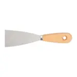 zoškrabávanie prebytočného materiálu a pod. Šírka ostria je 50 mm.