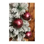Gule MagicHome Vianoce, 4 ks, bordové, matné, s dekoráciou, na vianočný stromček, 10 cm - Image 4